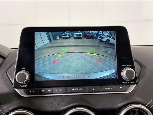 Used 2024 Nissan Sentra SV image 30