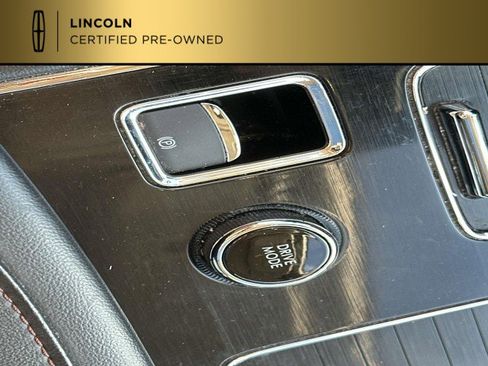 Certified 2023 Lincoln Aviator Reserve w/ Equipment Group 201A image 36