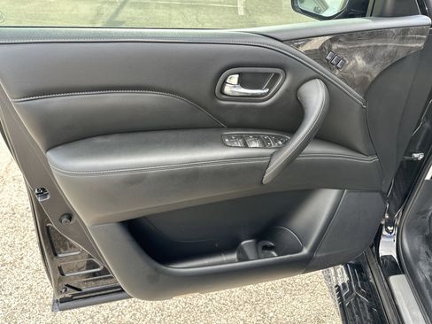 Used 2020 INFINITI QX80 Luxe w/ Proassist Package image 11