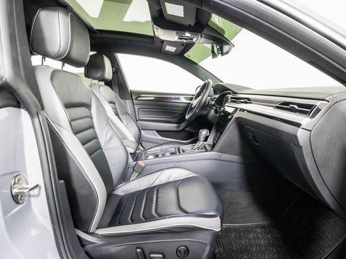 Used 2023 Volkswagen Arteon SEL w/ Arteon MDO Package image 10