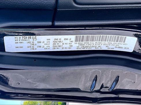 Used 2018 Jeep Grand Cherokee Laredo RWD image 37