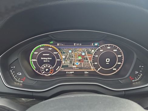 Used 2020 Audi Q5 e Premium Plus AWD/4WD image 19