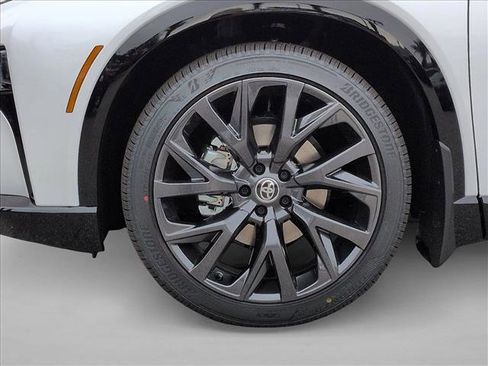 New 2026 Toyota Crown Signia image 10