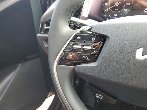 New 2026 Kia Niro Wind FWD image 26