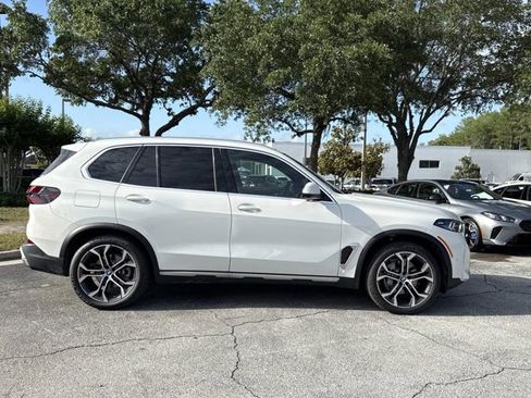 New 2026 BMW X5 sDrive40i w/ Climate Comfort Package RWD image 2
