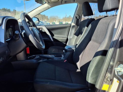 Used 2018 Toyota RAV4 LE w/ All Weather Liner Package image 6