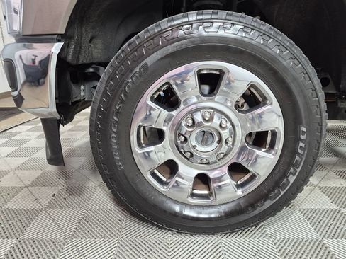 Used 2023 Ford F250 Lariat w/ Chrome Package AWD/4WD image 31