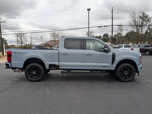New 2026 Ford F250 Lariat w/ Black Appearance Package image 3