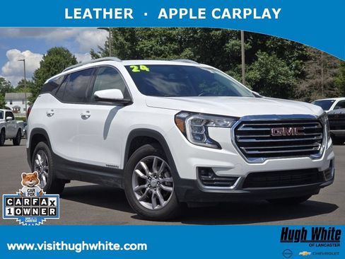 Used 2024 GMC Terrain SLT FWD image 1
