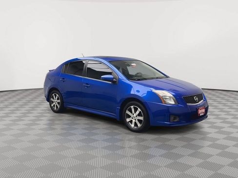 Used 2012 Nissan Sentra 2.0 SR w/ Special Edition Pkg FWD image 25