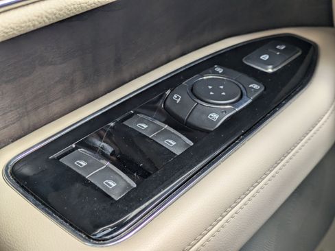 Used 2020 Lincoln Navigator L Reserve w/ Luxury Package image 24