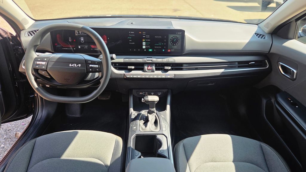 Used 2026 Kia K4 FWD image 27