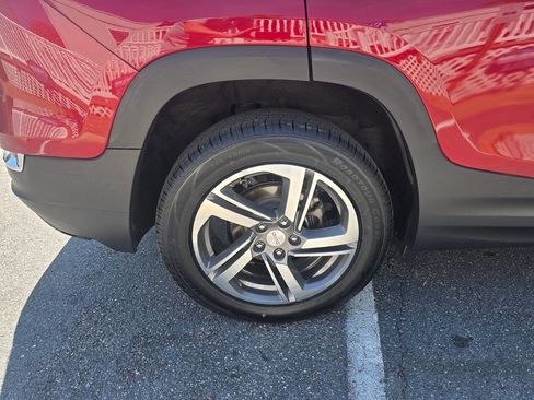 Used 2019 GMC Terrain SLT image 12