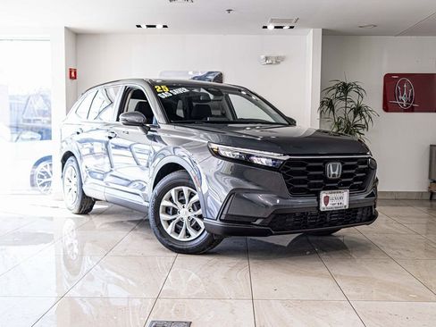 Used 2025 Honda CR-V LX image 6