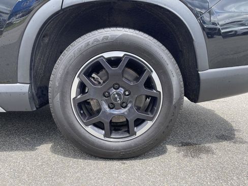 Used 2025 Honda Pilot EX-L image 26