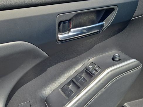 Used 2022 Toyota Highlander XSE image 13