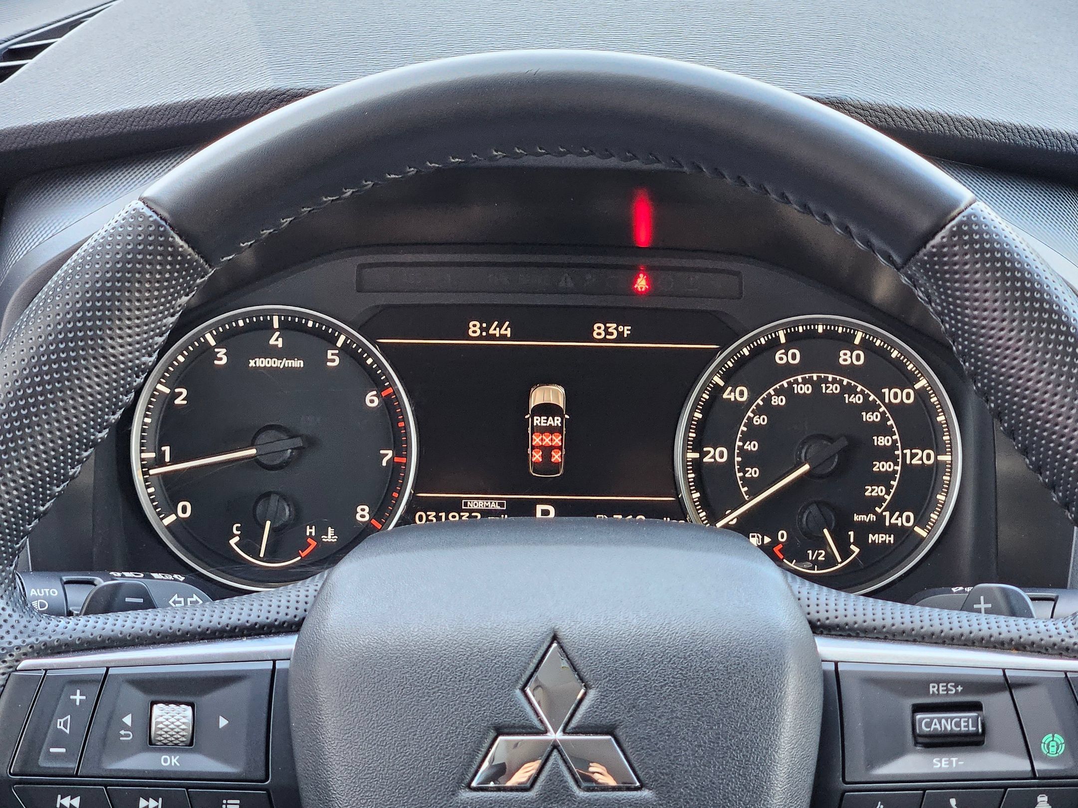 Used 2025 Mitsubishi Outlander SE AWD/4WD image 16