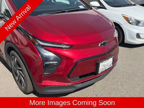 Used 2023 Chevrolet Bolt LT FWD image 7