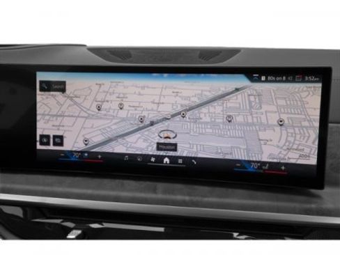 Used 2025 BMW X7 M60i AWD/4WD image 18