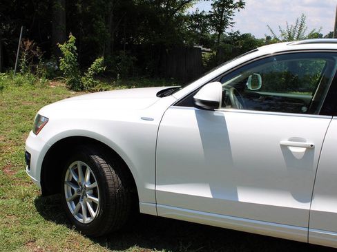 Used 2012 Audi Q5 2.0T Premium AWD/4WD image 11
