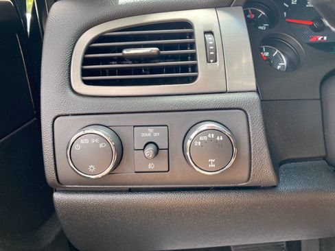 Used 2011 Chevrolet Tahoe LT w/ Suspension Package, Off-Road image 19