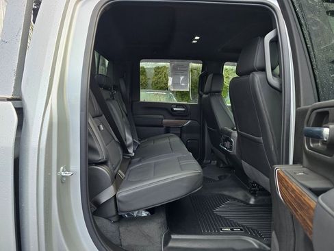 Used 2023 Chevrolet Silverado 3500 High Country image 44
