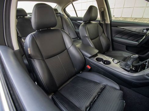 Used 2018 INFINITI Q50 Sport image 22