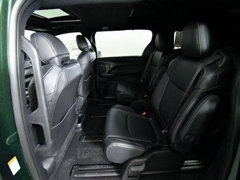 New 2026 Toyota Sienna XLE Woodland Edition image 24