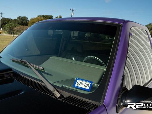 Used 1994 Chevrolet Silverado 1500 2WD Regular Cab image 27