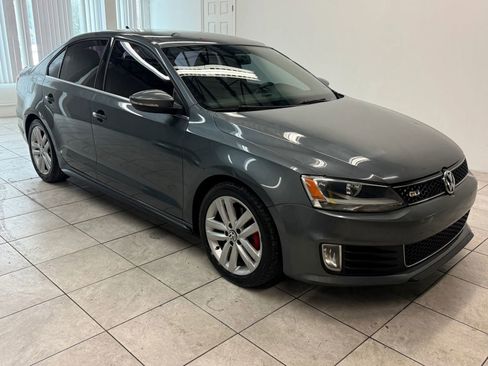 Used 2014 Volkswagen Jetta GLI image 1