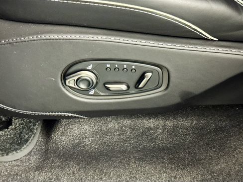 Used 2025 Aston Martin DBX 707 AWD/4WD image 21
