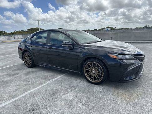 Used 2023 Toyota Camry SE w/ Convenience Package image 38