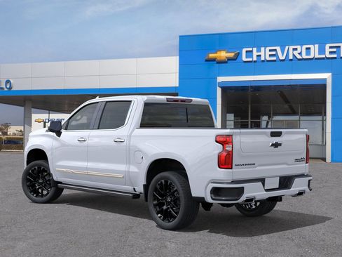 New 2026 Chevrolet Silverado 1500 High Country image 3