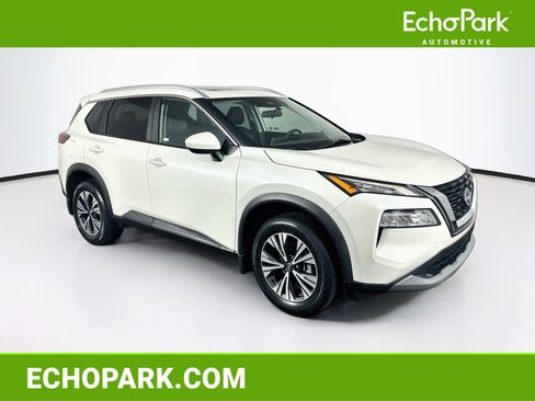 Used 2023 Nissan Rogue SV w/ SV Premium B Package FWD image 1