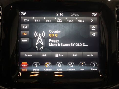 Used 2019 Jeep Compass Limited image 30