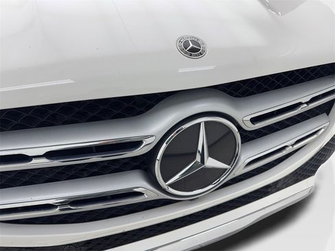 Used 2021 Mercedes-Benz GLE 350 image 24