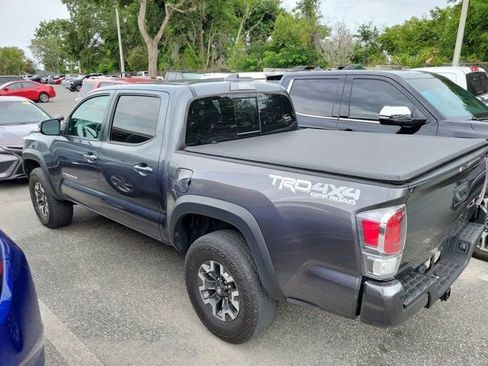 Used 2023 Toyota Tacoma TRD Off-Road w/ TRD Premium Off Road Package AWD/4WD image 7