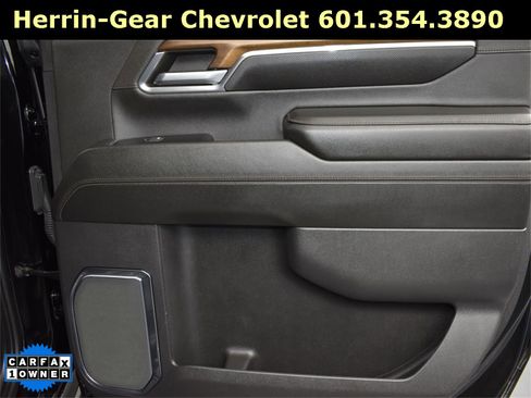 Used 2024 Chevrolet Silverado 2500 High Country w/ High Country Premium Package image 21