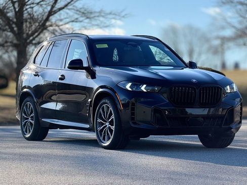 New 2026 BMW X5 xDrive40i w/ M Sport Package image 8