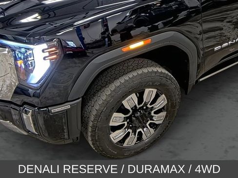 Used 2024 GMC Sierra 2500 Denali w/ Denali Reserve Package AWD/4WD image 8