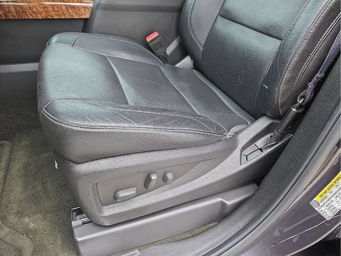 Used 2016 Chevrolet Tahoe LTZ AWD/4WD image 14