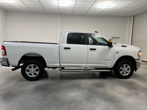 Used 2024 RAM 2500 Big Horn AWD/4WD image 10