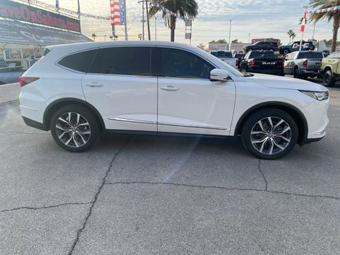 Used 2023 Acura MDX FWD w/ Technology Package image 4