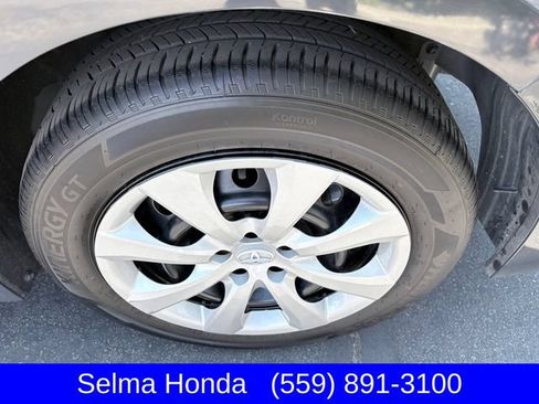 Used 2025 Toyota Corolla LE FWD image 24