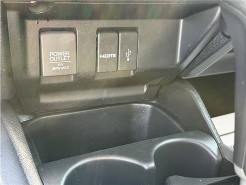 Used 2016 Honda Fit EX image 38