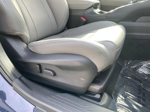 Used 2024 Subaru Legacy Limited image 30