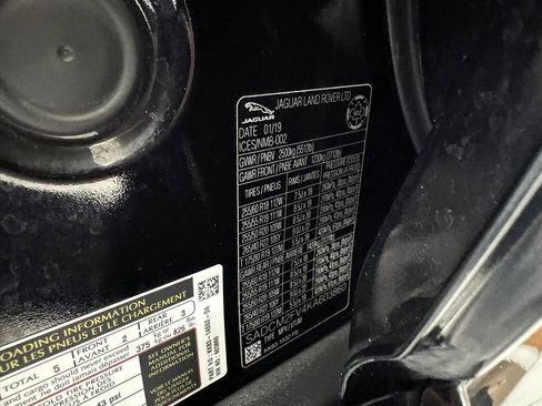 Used 2019 Jaguar F-PACE S image 67