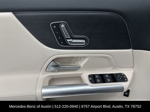 Certified 2025 Mercedes-Benz GLA 250 GLA 250 image 8