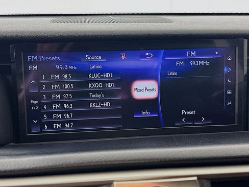 Used 2018 Lexus IS 300 w/ Comfort Package RWD image 21