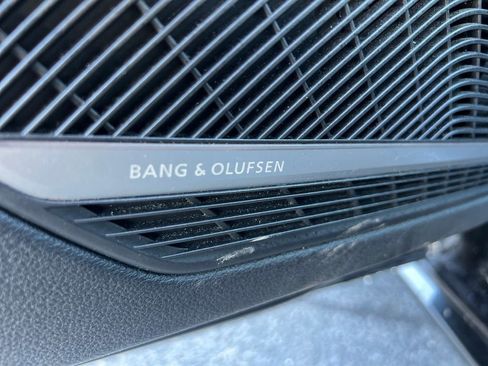 Used 2018 Audi A4 2.0T Premium Plus w/ Premium Plus Package image 16